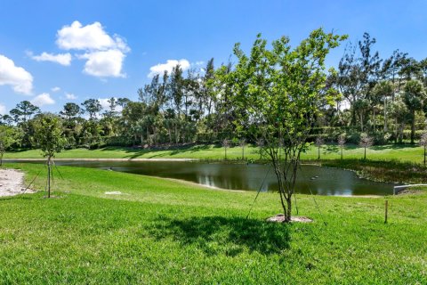 Villa ou maison à louer à West Palm Beach, Floride: 3 chambres, 159.98 m2 № 1145797 - photo 1