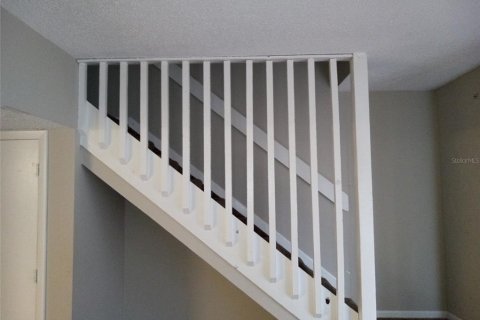 Townhouse in Tampa, Florida 3 bedrooms, 105.91 sq.m. № 2150474 - photo 14