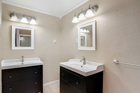 Casa en venta en Zephyrhills, Florida, 3 dormitorios, 112.23 m2 № 2107210 - foto 25