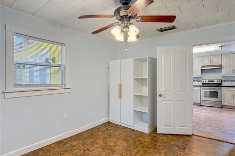 Casa en venta en Zephyrhills, Florida, 3 dormitorios, 112.23 m2 № 2107210 - foto 29