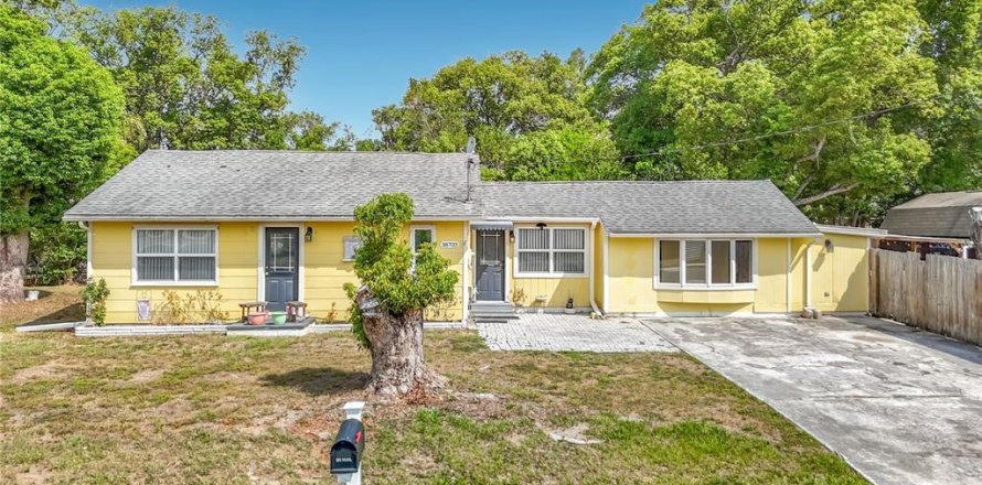 Casa en Zephyrhills, Florida 3 dormitorios, 112.23 m2 № 2107210