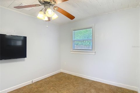 Casa en venta en Zephyrhills, Florida, 3 dormitorios, 112.23 m2 № 2107210 - foto 27