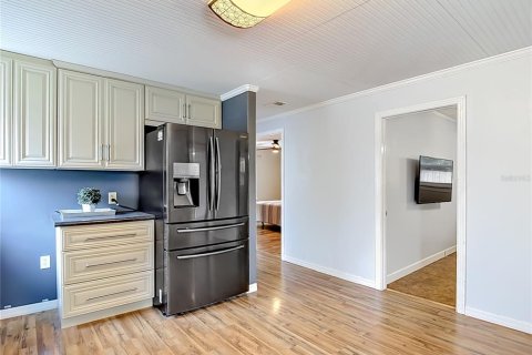 Casa en venta en Zephyrhills, Florida, 3 dormitorios, 112.23 m2 № 2107210 - foto 15