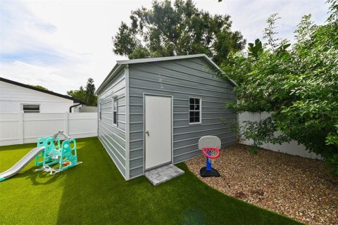 Casa en venta en Tampa, Florida, 3 dormitorios, 126.44 m2 № 1900862 - foto 23