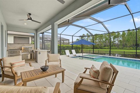 Villa ou maison à vendre à Land O' Lakes, Floride: 4 chambres, 297.01 m2 № 2389164 - photo 6