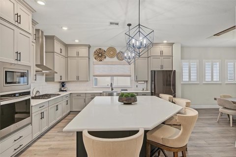 Villa ou maison à vendre à Land O' Lakes, Floride: 4 chambres, 297.01 m2 № 2389164 - photo 11