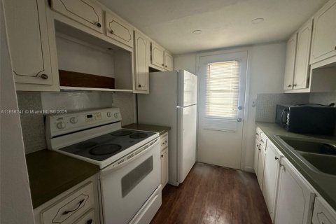 Copropriété à vendre à North Miami, Floride: 1 chambre, 67.35 m2 № 2017098 - photo 6