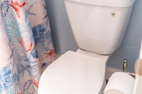 Condominio en venta en Madeira Beach, Florida, 1 dormitorio, 70.14 m2 № 1903671 - foto 19