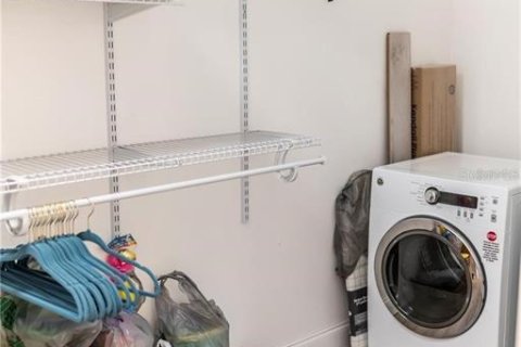 Condominio en venta en Madeira Beach, Florida, 1 dormitorio, 70.14 m2 № 1903671 - foto 15