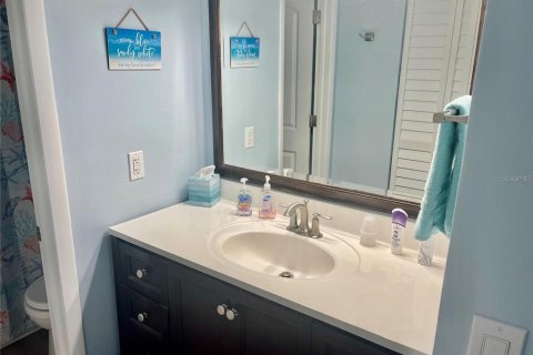 Condominio en venta en Madeira Beach, Florida, 1 dormitorio, 70.14 m2 № 1903671 - foto 22