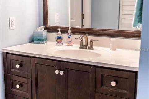 Condominio en venta en Madeira Beach, Florida, 1 dormitorio, 70.14 m2 № 1903671 - foto 20