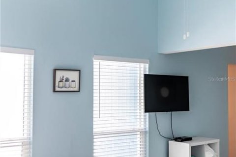 Condominio en venta en Madeira Beach, Florida, 1 dormitorio, 70.14 m2 № 1903671 - foto 25