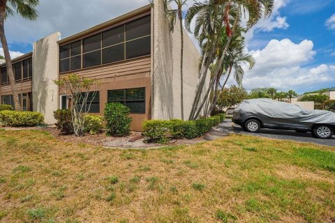 Condo in Bradenton, Florida, 2 bedrooms № 2096523 - photo 26