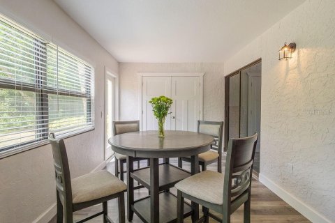 Condo in Bradenton, Florida, 2 bedrooms № 2096523 - photo 22