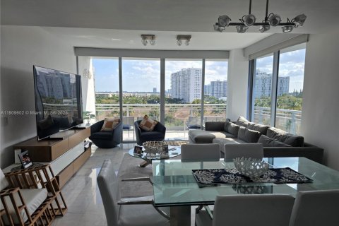 Copropriété à vendre à Aventura, Floride: 3 chambres, 190.45 m2 № 1965348 - photo 19