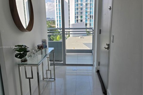 Copropriété à vendre à Aventura, Floride: 3 chambres, 190.45 m2 № 1965348 - photo 17