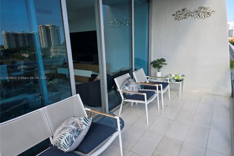 Copropriété à vendre à Aventura, Floride: 3 chambres, 190.45 m2 № 1965348 - photo 25