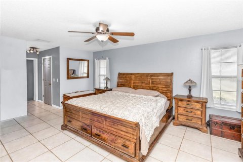 Villa ou maison à vendre à DeLand, Floride: 5 chambres, 253.34 m2 № 2223586 - photo 18