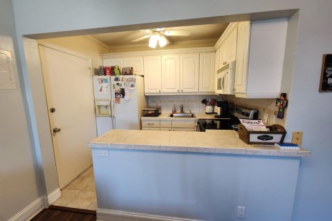 Condo in Fort Lauderdale, Florida, 2 bedrooms  № 2082121 - photo 4