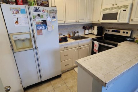 Condo in Fort Lauderdale, Florida, 2 bedrooms  № 2082121 - photo 5