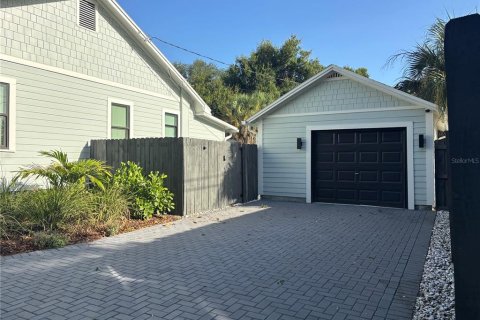 Villa ou maison à louer à Saint Petersburg, Floride: 2 chambres, 77.29 m2 № 2167655 - photo 29