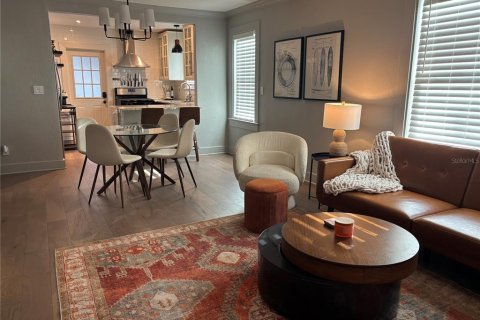 Villa ou maison à louer à Saint Petersburg, Floride: 2 chambres, 77.29 m2 № 2167655 - photo 8