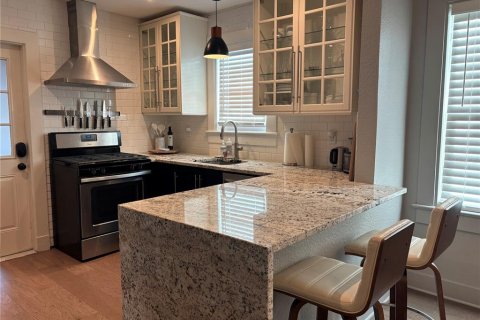 Villa ou maison à louer à Saint Petersburg, Floride: 2 chambres, 77.29 m2 № 2167655 - photo 12