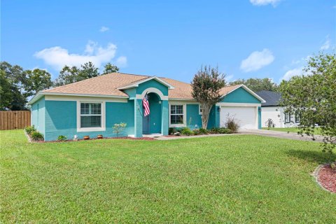 House in Ocala, Florida 4 bedrooms, 185.8 sq.m. № 2356720