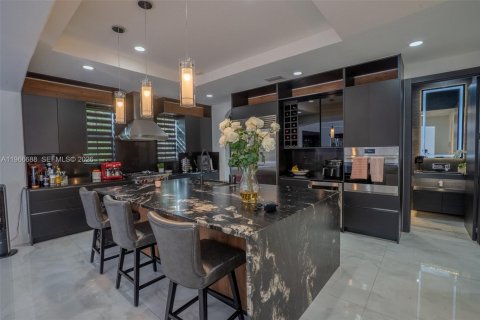 Casa en alquiler en Parkland, Florida, 5 dormitorios, 354.42 m2 № 2028640 - foto 14