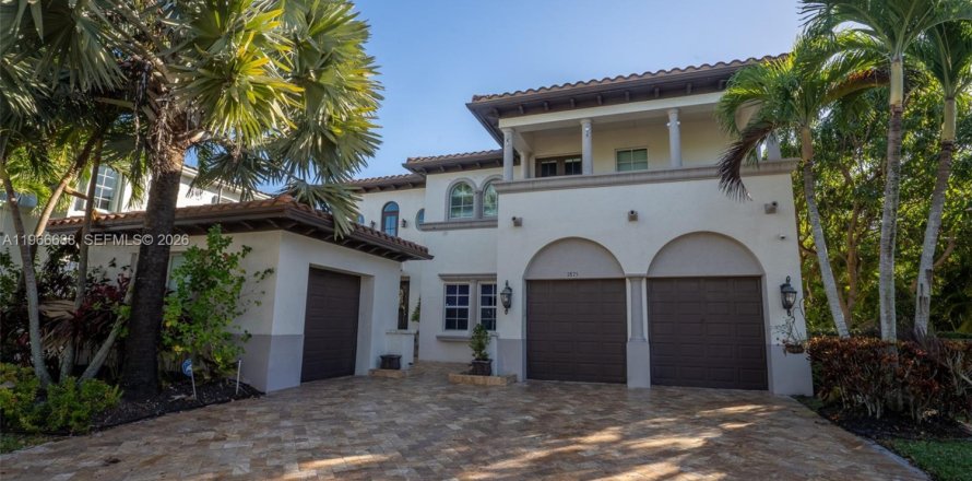 Casa en Parkland, Florida 5 dormitorios, 354.42 m2 № 2028640