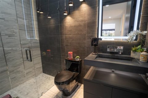 Casa en alquiler en Parkland, Florida, 5 dormitorios, 354.42 m2 № 2028640 - foto 18