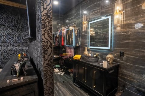 Casa en alquiler en Parkland, Florida, 5 dormitorios, 354.42 m2 № 2028640 - foto 24