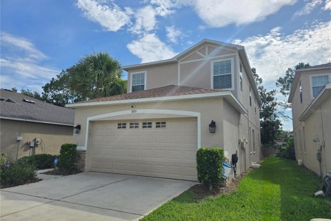 House in Tampa, Florida 4 bedrooms, 229.1 sq.m. № 2222143 - photo 4