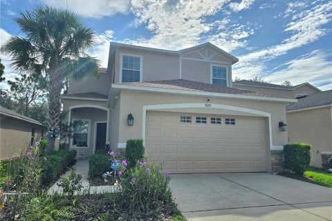 House in Tampa, Florida 4 bedrooms, 229.1 sq.m. № 2222143 - photo 5