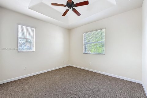 Снять в аренду кондоминиум в Хомстед, Флорида 3 спальни, 106.93м2, № 1947763 - фото 17