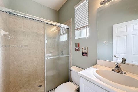 Снять в аренду кондоминиум в Хомстед, Флорида 3 спальни, 106.93м2, № 1947763 - фото 22