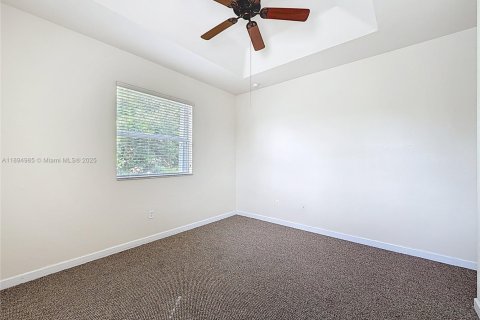 Снять в аренду кондоминиум в Хомстед, Флорида 3 спальни, 106.93м2, № 1947763 - фото 18