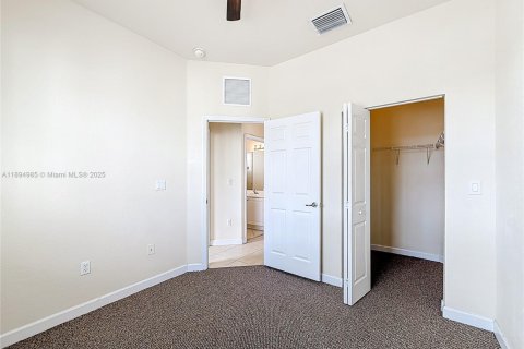 Снять в аренду кондоминиум в Хомстед, Флорида 3 спальни, 106.93м2, № 1947763 - фото 26