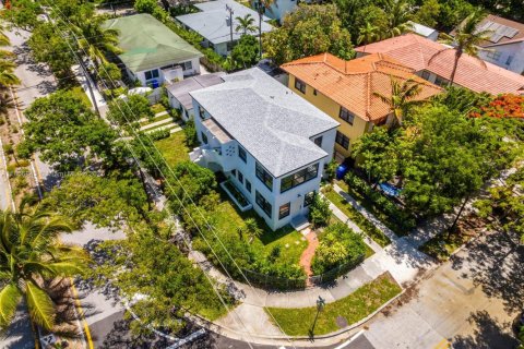 Casa en alquiler en Miami, Florida, 3 dormitorios, 111.48 m2 № 1882136 - foto 16