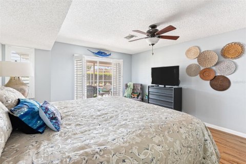 House in Englewood, Florida 3 bedrooms, 166.11 sq.m. № 1724311 - photo 26