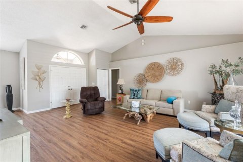 House in Englewood, Florida 3 bedrooms, 166.11 sq.m. № 1724311 - photo 23