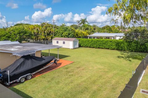 Villa ou maison à vendre à Miami, Floride: 3 chambres, 122.26 m2 № 2024874 - photo 22