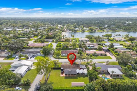 Villa ou maison à vendre à Miami, Floride: 3 chambres, 122.26 m2 № 2024874 - photo 26