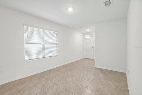 Villa ou maison à vendre à Wesley Chapel, Floride: 3 chambres, 140.84 m2 № 2404833 - photo 2