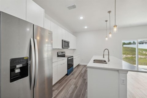 Casa en venta en Ocala, Florida, 4 dormitorios, 139.63 m2 № 1755246 - foto 14