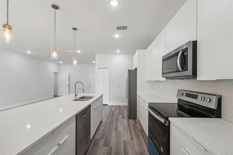 Casa en venta en Ocala, Florida, 4 dormitorios, 139.63 m2 № 1755246 - foto 13