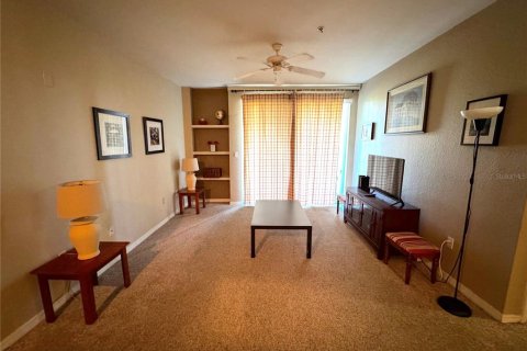Condo in Kissimmee, Florida, 4 bedrooms  № 1657370 - photo 8