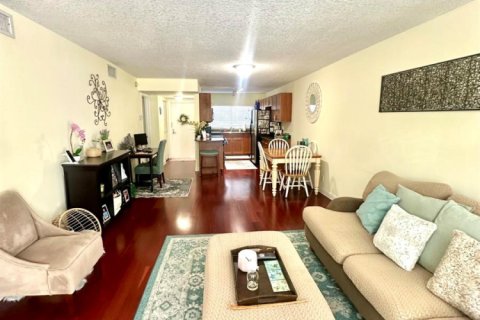 Copropriété à vendre à Boynton Beach, Floride: 2 chambres, 93.74 m2 № 2416147 - photo 4