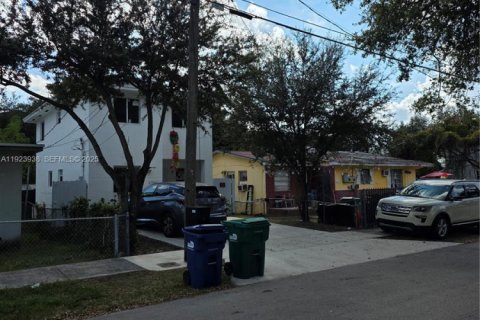 Casa en venta en Miami, Florida, 2 dormitorios, 66.89 m2 № 1982445 - foto 5