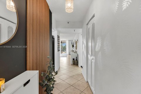 Copropriété à vendre à Deerfield Beach, Floride: 2 chambres, 99.41 m2 № 2046036 - photo 2